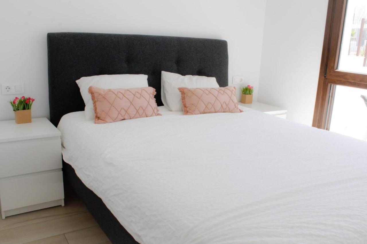 Beautiful Condo In Laguna Beach Resort Overlooking Laguna Rosa In Torrevieja With 2 Bedrooms And 2 Bathrooms Luaran gambar